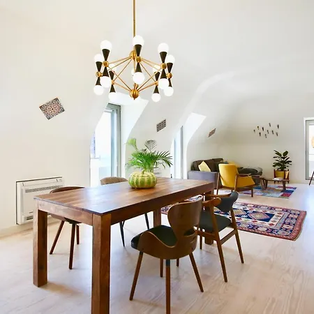 Luxury Apartment By Myplaceforyou, Very Quiet, Close To Time Out Market Lisbon-2